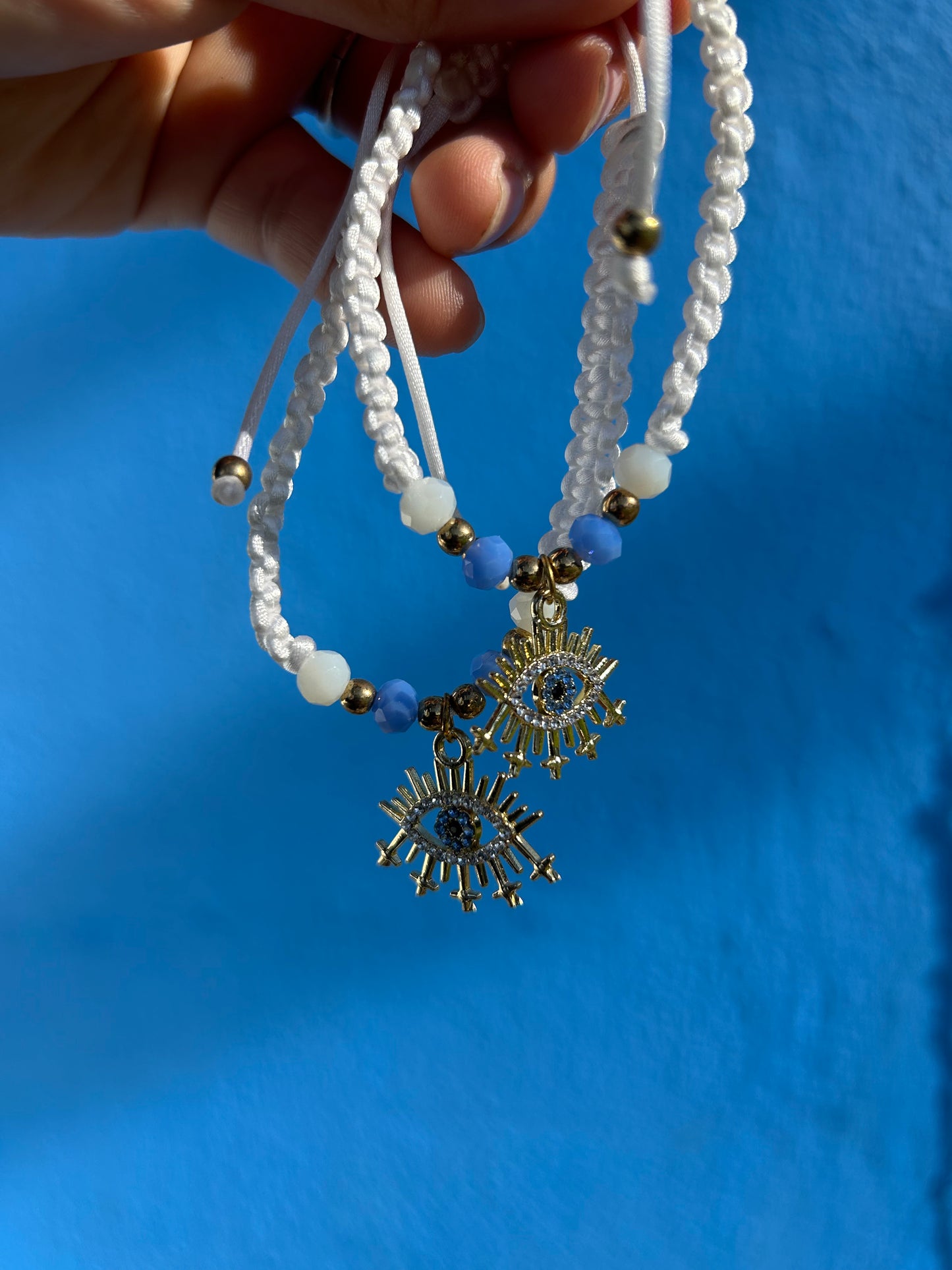 Pretty in Blue Ojo Bracelet